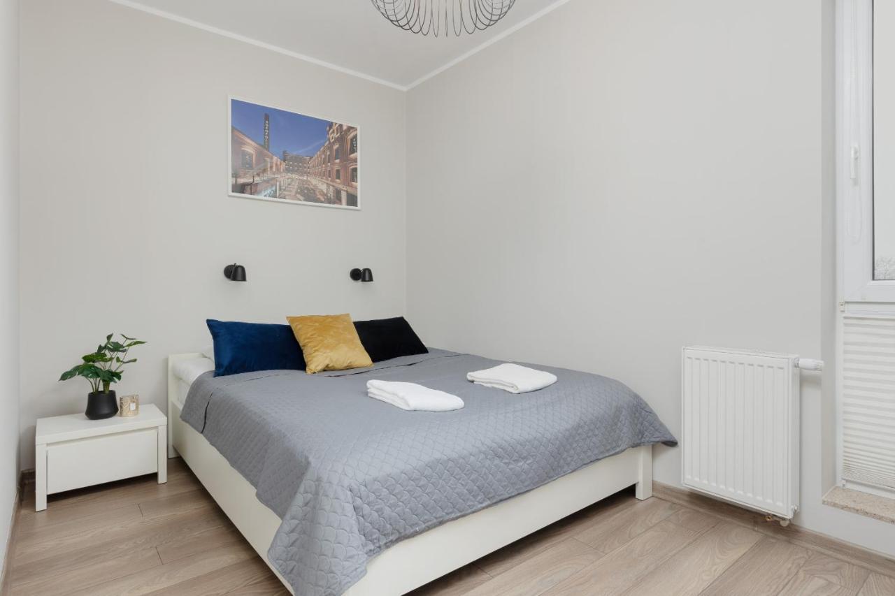 Modern One Bedroom Apartment With Parking In Lodz By Renters Prestige Buitenkant foto